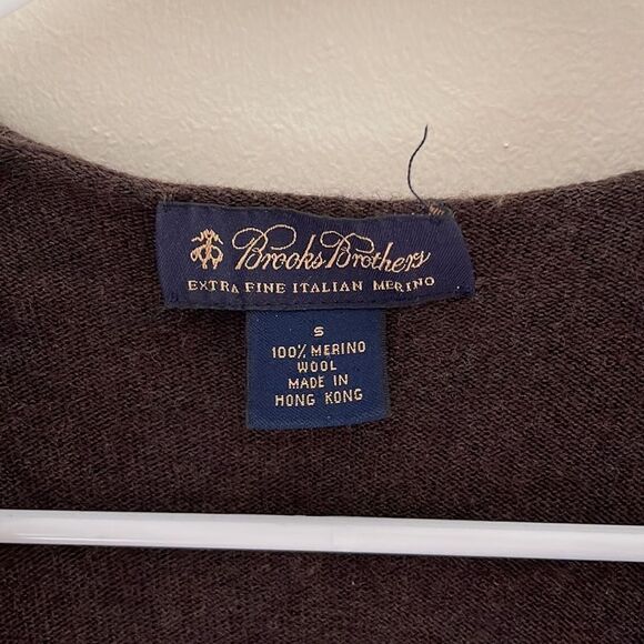Brooks Brothers brown cardigan - Picture 2 of 4